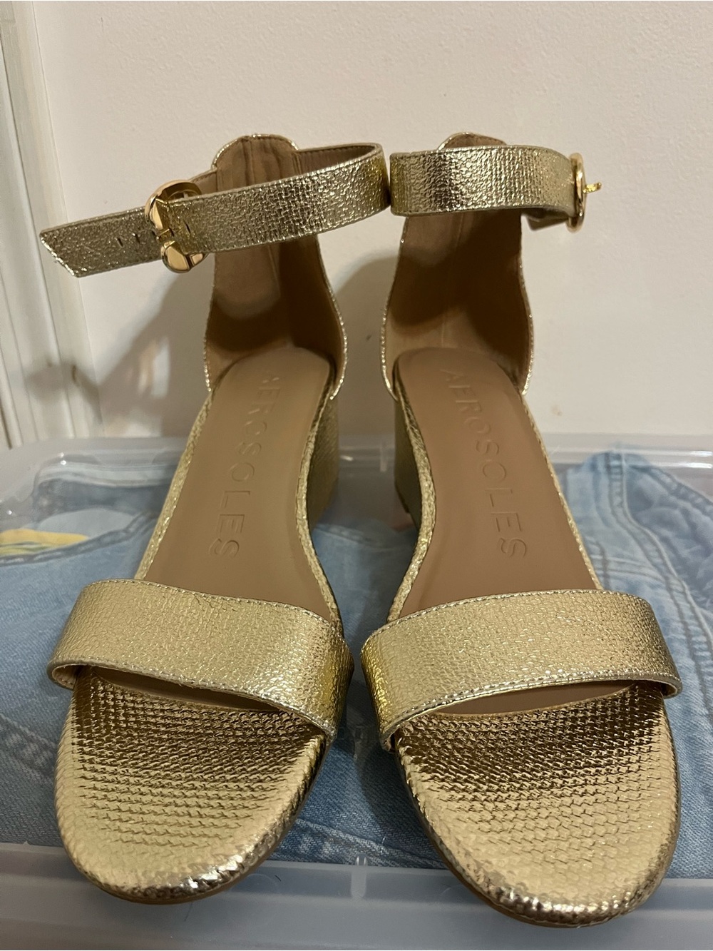 AEROSOLES Willis Buckle Strap Wedge Sandals 8